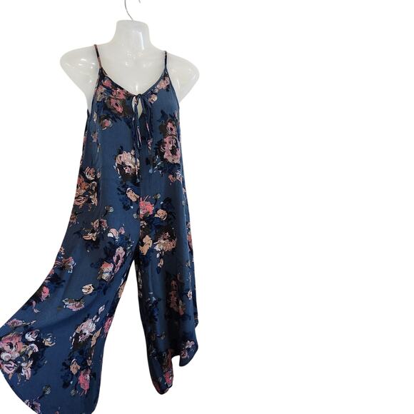 Audrey 3+1 Sleeveless Wide Leg Cropped Jumpsuit Tie Front Floral Blue Size Small - Picture 5 of 13